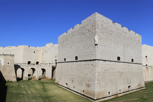 castello svevo barletta